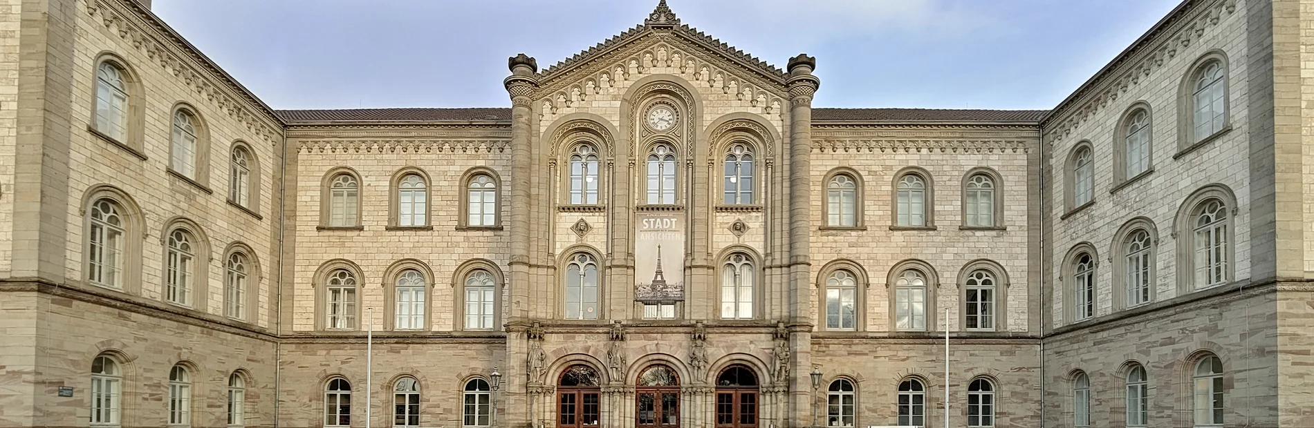 Auditorium Göttingen Frontalansicht des Auditoriums in Göttingen